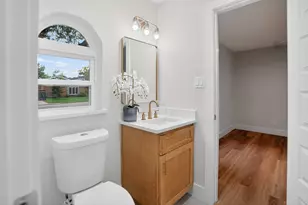 1716 Cynthia Ln, Hurst, TX 76054 - Photo 15