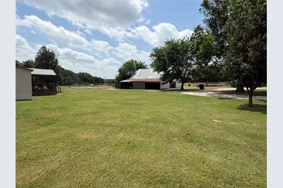 4709 Fm 2383, Whitesboro, TX 76273 - Photo 17