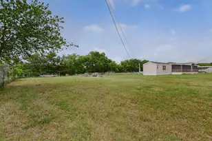 979 Private Rd 3784, Quinlan, TX 75474 - Photo 5