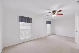 1917 Village Creek Dr, Garland, TX 75040 - Photo 13
