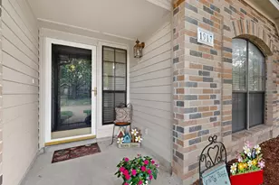 1917 Village Creek Dr, Garland, TX 75040 - Photo 3