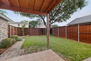 1917 Village Creek Dr, Garland, TX 75040 - Photo 25