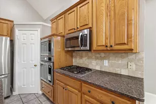 2001 Bishop Dr, Flower Mound, TX 75028 - Photo 13