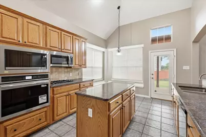2001 Bishop Drive, Flower Mound, TX 75028 - Photo 15