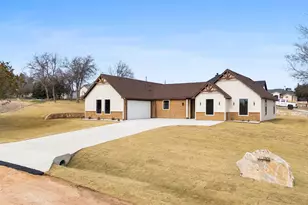 1101 Ajo Ct, Granbury, TX 76048 - Photo 3