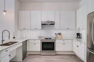 209 Wimberly St, Fort Worth, TX 76107 - Photo 3