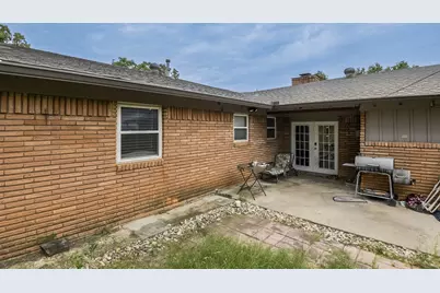 1200 Desiree Lane, Hurst, TX 76053 - Photo 23
