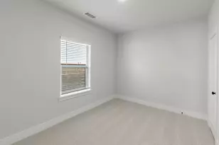 2004 Blossom Trl, Mesquite, TX 75181 - Photo 17