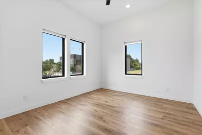 453 W Morphy Street, Fort Worth, TX 76104 - Photo 31