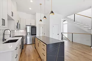 453 W Morphy St, Fort Worth, TX 76104 - Photo 15
