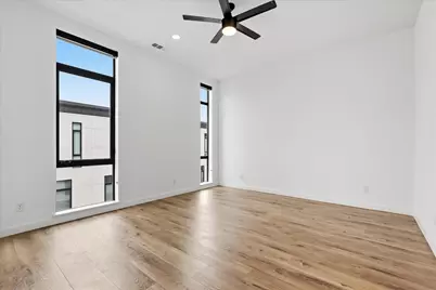453 W Morphy Street, Fort Worth, TX 76104 - Photo 19