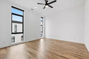 453 W Morphy St, Fort Worth, TX 76104 - Photo 19