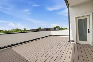 453 W Morphy St, Fort Worth, TX 76104 - Photo 37