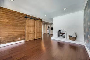 5926 Sandhurst Ln, Dallas, TX 75206 - Photo 7