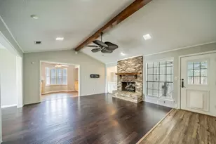 1605 Brighton Dr, Carrollton, TX 75007 - Photo 7