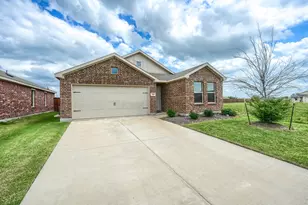 1318 Eldridge Pond St, Forney, TX 75126 - Photo 3