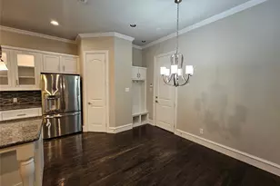 988 Shadyside Ln, Dallas, TX 75223 - Photo 15