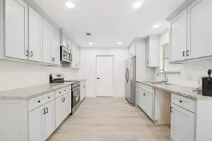 2908 Legend Rd, Arlington, TX 76014 - Photo 11