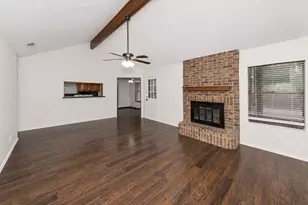 1001 Rosebud Dr, Azle, TX 76020 - Photo 9