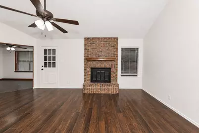 1001 Rosebud Drive, Azle, TX 76020 - Photo 11