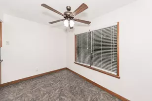 1001 Rosebud Dr, Azle, TX 76020 - Photo 13