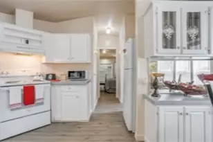 2605 Houston Ct, Granbury, TX 76048 - Photo 7
