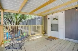 2605 Houston Ct, Granbury, TX 76048 - Photo 3