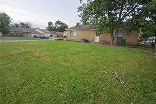 3937 O'Hare Dr, Mesquite, TX 75150 - Photo 3