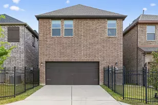 580 Courtyard Ln, Irving, TX 75039 - Photo 35