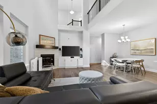 580 Courtyard Ln, Irving, TX 75039 - Photo 5