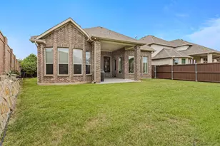 7620 Sonian Forest Dr, Irving, TX 75063 - Photo 37