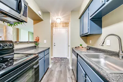 8110 Skillman Street, Dallas, TX 75231 - Photo 9