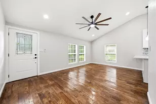 3313 S 3rd St, Waco, TX 76706 - Photo 3