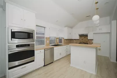 2708 Comanche Trail, Mansfield, TX 76063 - Photo 13