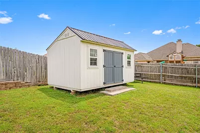 429 W Wall Street, Hewitt, TX 76643 - Photo 39