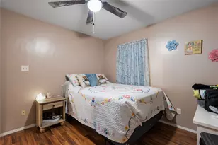 131 Lewis St, Grand Saline, TX 75140 - Photo 9