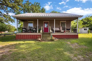 131 Lewis St, Grand Saline, TX 75140 - Photo 1