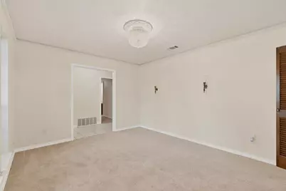1305 Briarbrook Drive, DeSoto, TX 75115 - Photo 15