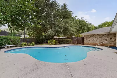 1305 Briarbrook Drive, DeSoto, TX 75115 - Photo 31