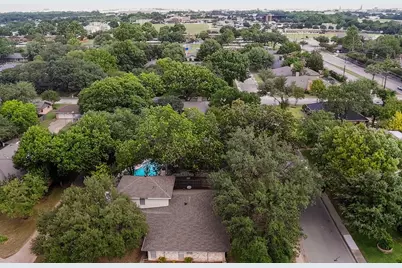 1305 Briarbrook Drive, DeSoto, TX 75115 - Photo 35
