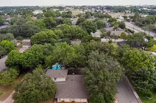 1305 Briarbrook Dr, DeSoto, TX 75115 - Photo 35