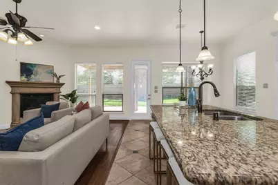 7604 Cindy Lane, Sachse, TX 75048 - Photo 9