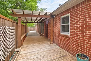 1131 Indy Ct, Irving, TX 75060 - Photo 35