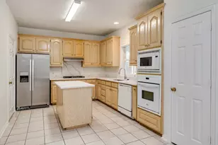 1131 Indy Ct, Irving, TX 75060 - Photo 5