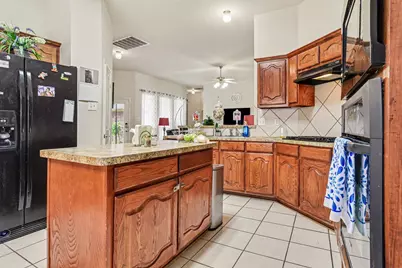 3210 Silver Springs Way, Rowlett, TX 75089 - Photo 11