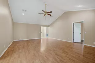 2502 Evelyn Rd, Whitesboro, TX 76273 - Photo 9