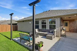 1218 Timberfalls Dr, Anna, TX 75409 - Photo 3