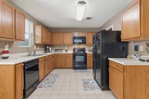 3844 Irish Setter Dr, Fort Worth, TX 76123 - Photo 9