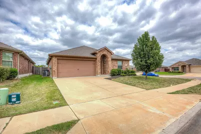 6300 Leaping Fawn Drive, Fort Worth, TX 76179 - Photo 3