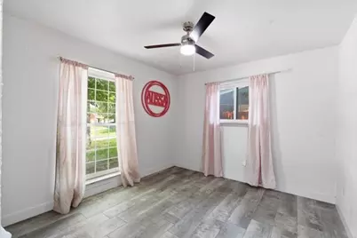 714 S Deerfield Circle, Arlington, TX 76015 - Photo 17